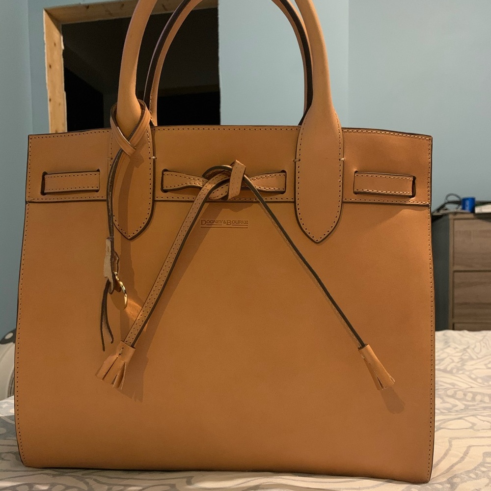 Dooney and Bourke Alto Bag